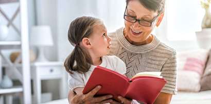 Mother_reading_child.jpg
