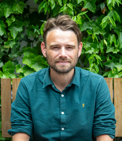 Daniel Dunn headshot.png